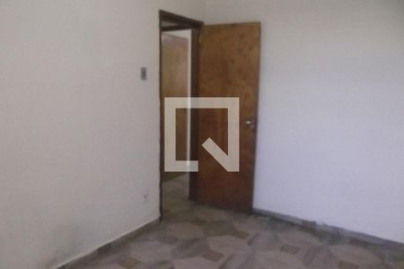 Casa para alugar com 85m², 2 quartos e 2 vagasQuarto 2