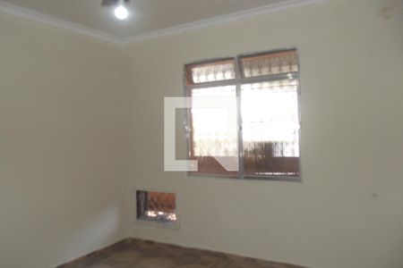 Casa para alugar com 85m², 2 quartos e 2 vagasQuarto 1