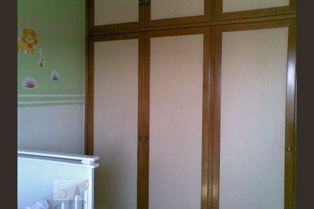 Apartamento à venda com 540m², 5 quartos e 4 vagasQuarto