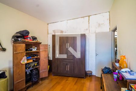 Casa à venda com 250m², 4 quartos e 4 vagasQuarto 1