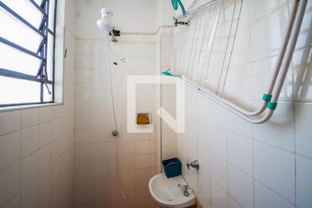 Casa à venda com 250m², 4 quartos e 4 vagasBanheiro de Serviço