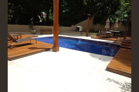 Apartamento à venda com 306m², 3 quartos e 6 vagasÁrea Externa