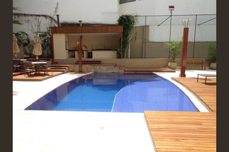 Apartamento à venda com 306m², 3 quartos e 6 vagasÁrea Externa