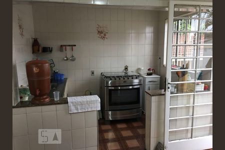 Cozinha de casa à venda com 3 quartos, 250m² em Jaguaré, São Paulo
