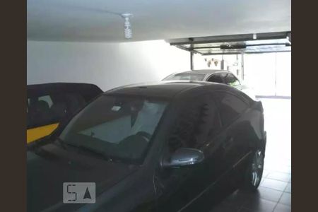 Garagem de casa à venda com 3 quartos, 276m² em Sumaré, São Paulo