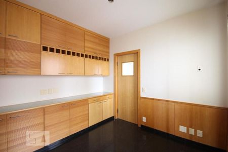 Quarto de apartamento à venda com 5 quartos, 500m² em Perdizes, São Paulo