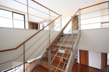 Corredor de apartamento à venda com 5 quartos, 500m² em Perdizes, São Paulo