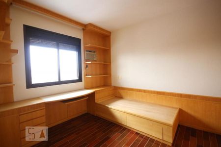 Apartamento à venda com 500m², 5 quartos e 4 vagasQuarto