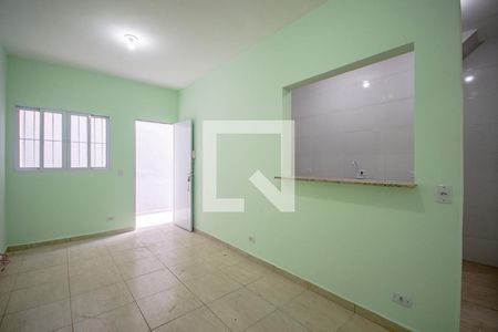 Sala de casa para alugar com 1 quarto, 0m² em Vila Maria Alta, São Paulo