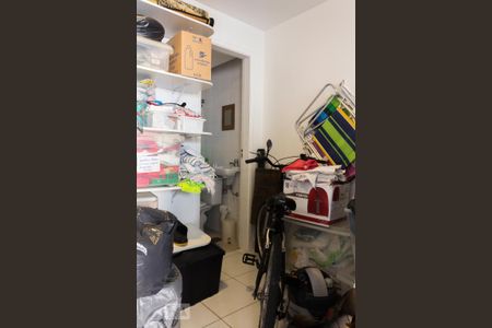 Casa à venda com 200m², 4 quartos e 4 vagasQuarto de Serviço