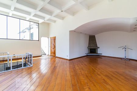 Apartamento à venda com 360m², 4 quartos e 5 vagas Apartamento à venda com 360m², 4 quartos e 5 vagasSala