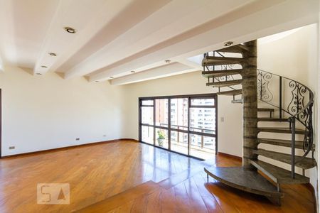 Apartamento à venda com 360m², 4 quartos e 5 vagas Apartamento à venda com 360m², 4 quartos e 5 vagasSala