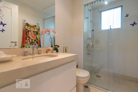 Apartamento à venda com 308m², 4 quartos e 4 vagas Apartamento à venda com 308m², 4 quartos e 4 vagasBanheiro