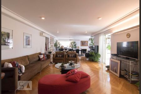 Apartamento à venda com 308m², 4 quartos e 4 vagas Apartamento à venda com 308m², 4 quartos e 4 vagasSala