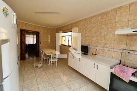 Casa à venda com 370m², 4 quartos e 10 vagasCozinha