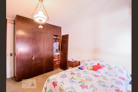 Casa à venda com 260m², 4 quartos e 6 vagasQuarto 2