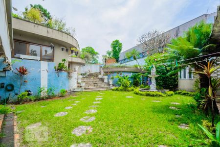 Área Externa de casa à venda com 4 quartos, 260m² em Alto da Lapa, São Paulo