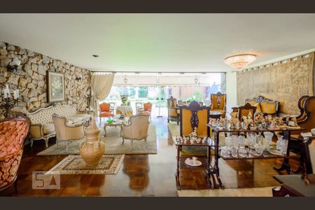 Sala de casa à venda com 4 quartos, 260m² em Alto da Lapa, São Paulo