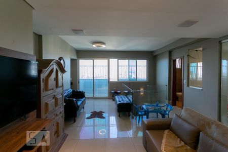 Apartamento à venda com 320m², 3 quartos e 4 vagas Apartamento à venda com 320m², 3 quartos e 4 vagasSala 2