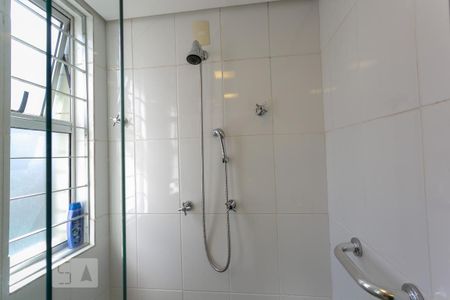 Apartamento à venda com 320m², 3 quartos e 4 vagas Apartamento à venda com 320m², 3 quartos e 4 vagasBanheiro da Suíte 3