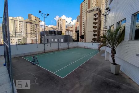 Apartamento à venda com 320m², 3 quartos e 4 vagas Apartamento à venda com 320m², 3 quartos e 4 vagasQuadra