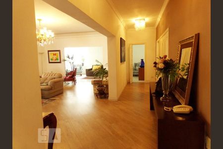 Apartamento à venda com 330m², 3 quartos e 3 vagasSala