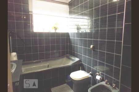 Apartamento à venda com 330m², 3 quartos e 3 vagasBanheiro