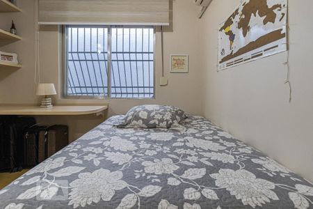 Casa à venda com 280m², 3 quartos e 4 vagasQuarto 2