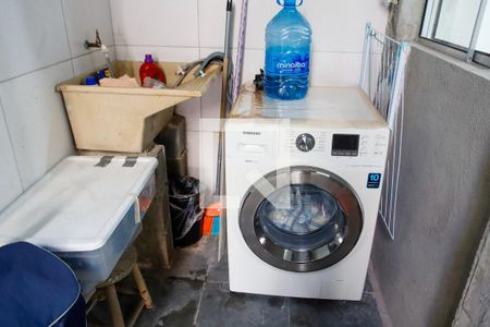 Casa à venda com 200m², 6 quartos e 1 vagaLavanderia