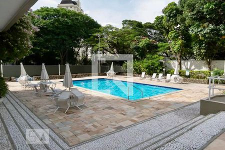 Apartamento à venda com 269m², 4 quartos e 2 vagasPiscina
