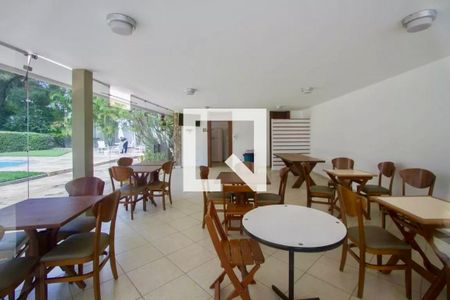 Apartamento à venda com 269m², 4 quartos e 2 vagasÁrea externa 