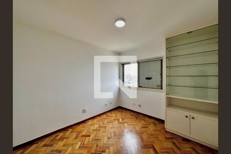 Apartamento à venda com 269m², 4 quartos e 2 vagasQuarto 4