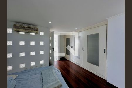 Apartamento à venda com 269m², 4 quartos e 2 vagasSuíte 2 Cobertura