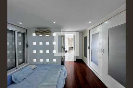 Apartamento à venda com 269m², 4 quartos e 2 vagasSuíte 2 Cobertura