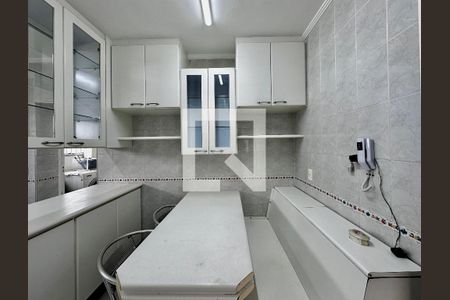 Apartamento à venda com 269m², 4 quartos e 2 vagasCozinha