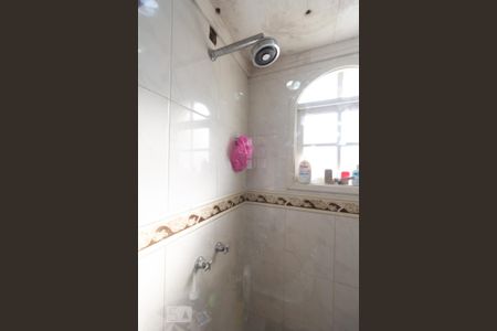 Casa à venda com 212m², 4 quartos e 3 vagas Casa à venda com 212m², 4 quartos e 3 vagasBanheiro Suíte 3