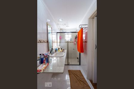 Casa à venda com 212m², 4 quartos e 3 vagas Casa à venda com 212m², 4 quartos e 3 vagasBanheiro Suíte 3