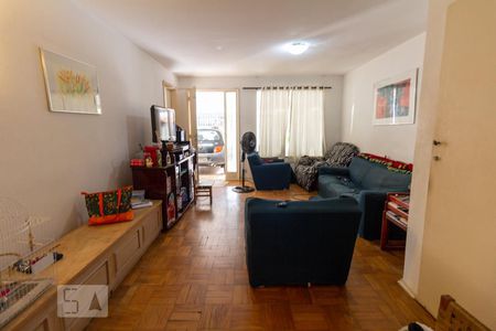 Sala de casa à venda com 4 quartos, 212m² em Butantã, São Paulo