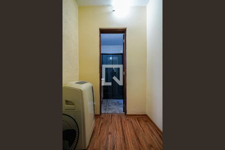 Closet quarto suíte  de casa à venda com 2 quartos, 104m² em Engenheiro Goulart, São Paulo