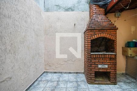 Casa à venda com 104m², 2 quartos e 2 vagasChurrasqueira 