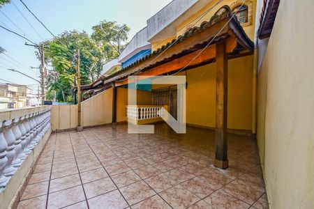 Casa à venda com 104m², 2 quartos e 2 vagasVaranda 