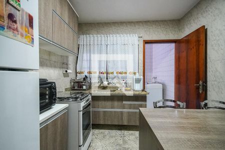 Casa à venda com 104m², 2 quartos e 2 vagasCozinha 