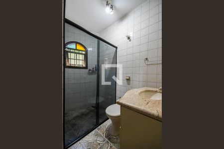Casa à venda com 104m², 2 quartos e 2 vagasBanheiro 