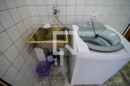 Casa à venda com 104m², 2 quartos e 2 vagasÁrea de serviço 