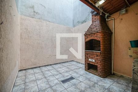 Casa à venda com 104m², 2 quartos e 2 vagasChurrasqueira 