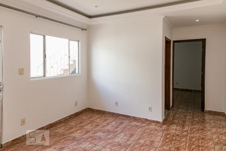 Sala   de casa para alugar com 1 quarto, 60m² em Vila Gustavo, São Paulo