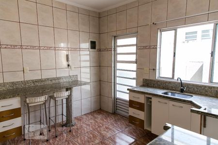 Casa para alugar com 60m², 1 quarto e sem vaga Casa para alugar com 60m², 1 quarto e sem vagaCozinha