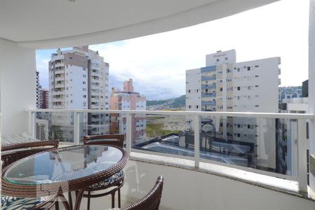Apartamento para alugar com 75m², 2 quartos e 1 vagaVista da varanda