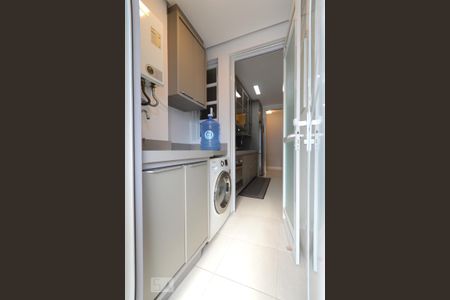 Apartamento para alugar com 75m², 2 quartos e 1 vagaÁrea de serviço