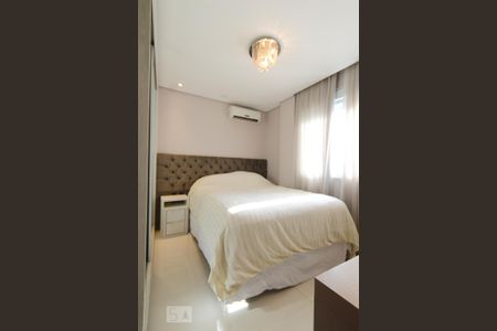 Apartamento para alugar com 75m², 2 quartos e 1 vagaSuíte 1